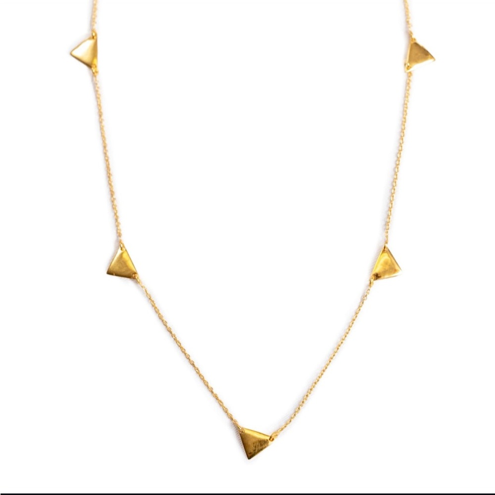 5 Triangle Gold Triangle Pendant Necklace Brand New!